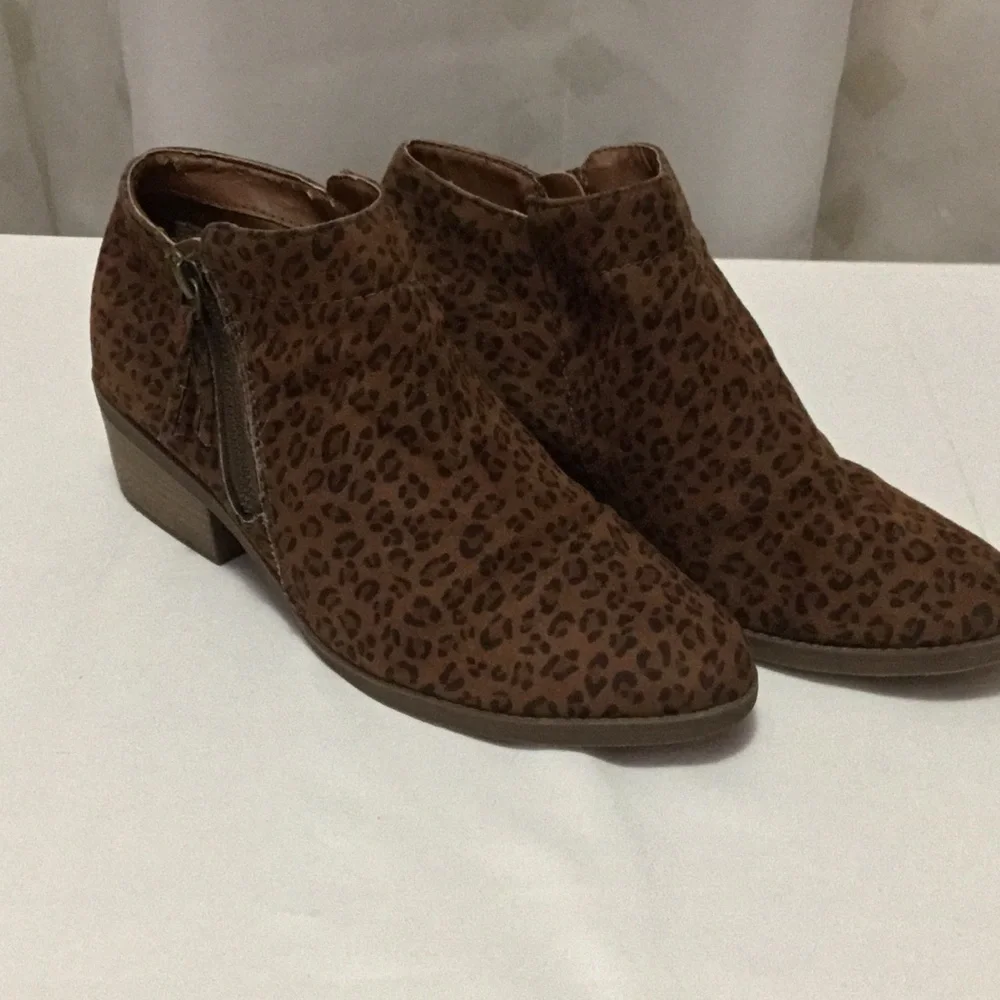 Time and Tru Brown Leopard Ankle Booties
